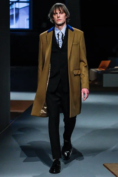 Look 38